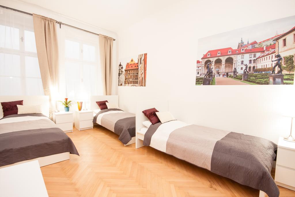 Fashion Loft Lägenhet Prag Exteriör bild